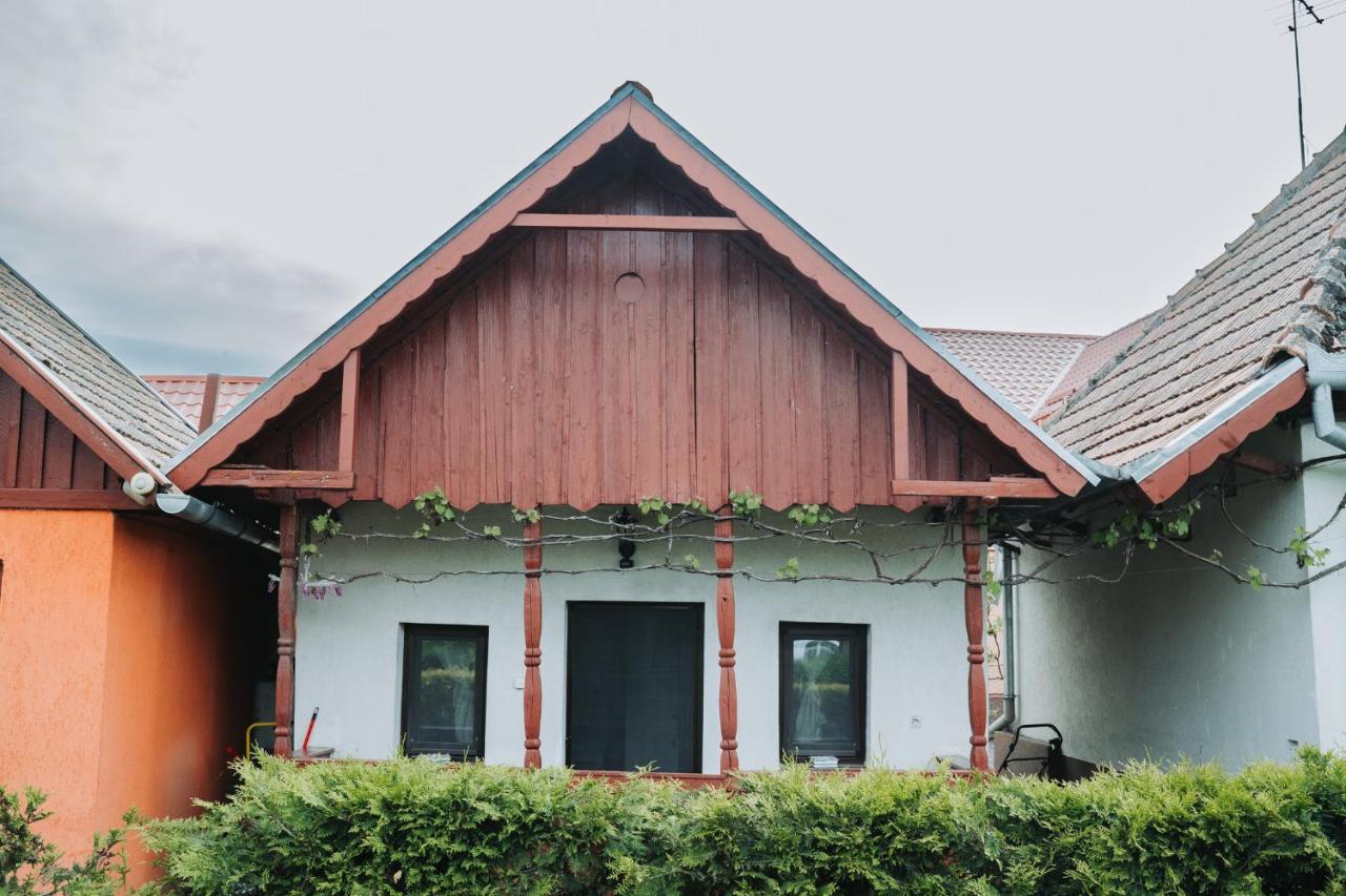 Casuta Andrey & Dan Villa Mihai Viteazu  Exterior photo